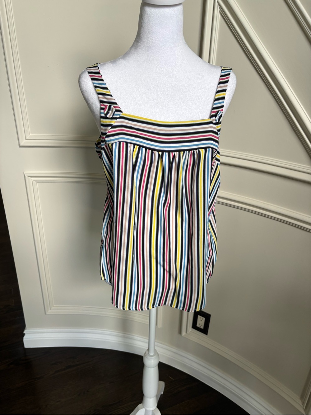 Striped Sleeveless Tank Top in Multicolor
